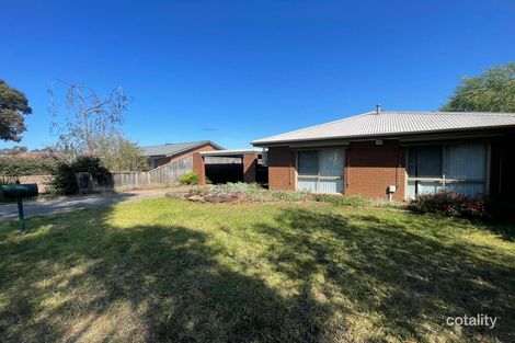 Property photo of 10 Springfield Court Mill Park VIC 3082