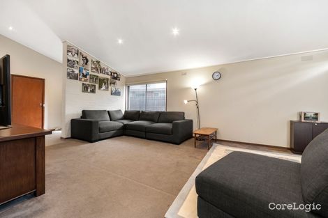 Property photo of 13 Whitby Way Seaford VIC 3198
