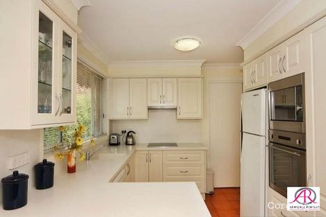 Property photo of 16 Merinda Place Armidale NSW 2350