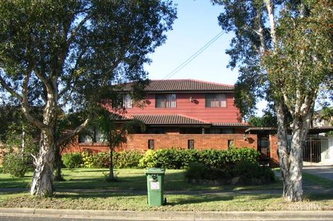 3 Piquet Pl, Toongabbie, NSW 2146