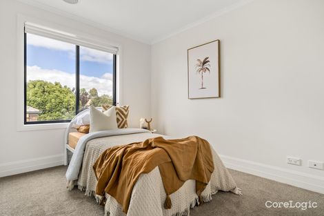 Property photo of 332 Anthony Rolfe Avenue Gungahlin ACT 2912