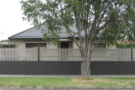 2/4 George St, Bentleigh East, VIC 3165