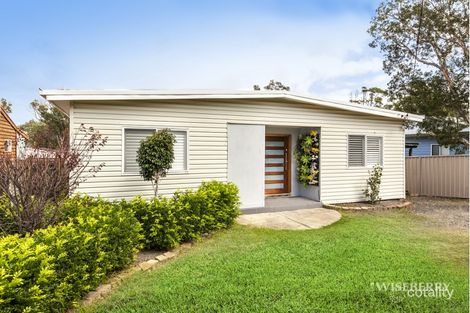 Property photo of 60 Elizabeth Bay Drive Lake Munmorah NSW 2259