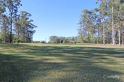 7 Fat Duck Rd, Woombah, NSW 2469