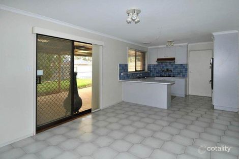 Property photo of 2 Balmoral Close Kings Park VIC 3021