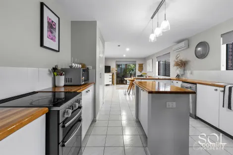 Property photo of 3 Maple Close Bracken Ridge QLD 4017
