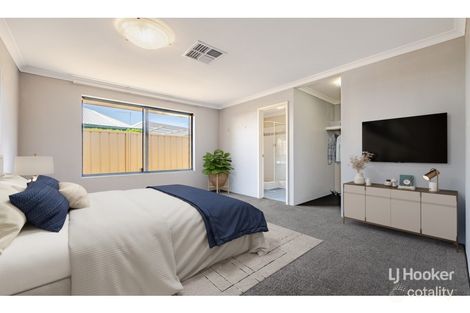 Property photo of 7 Suncrest Meander Meadow Springs WA 6210