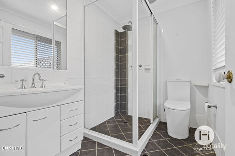 Property photo of 15 Van Gogh Place Mackenzie QLD 4156