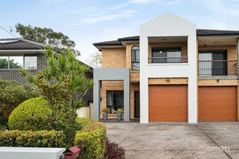 Property photo of 21 Hodgkinson Crescent Panania NSW 2213