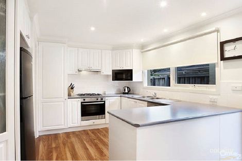 Property photo of 1/1 Bemersyde Drive Berwick VIC 3806