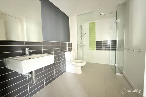 Property photo of 806/815 Bourke Street Docklands VIC 3008