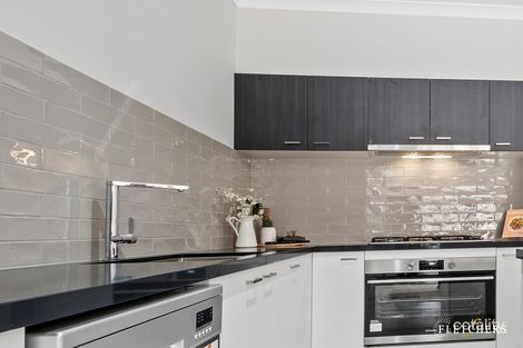 Property photo of 54 Lionsgate Crescent Tarneit VIC 3029