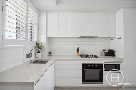 Property photo of 2/18 Sykes Avenue Innaloo WA 6018