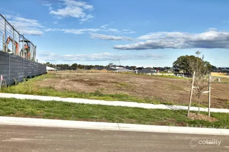 6 Silvertop St, Lucknow, VIC 3875