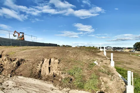 Property photo of 6 Silvertop Street Lucknow VIC 3875