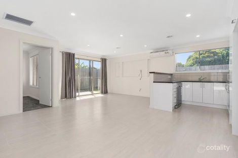 Property photo of 2/7 Bouvardia Crescent Frankston North VIC 3200