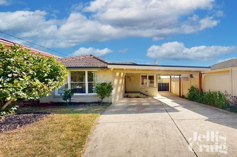 49 Josephine St, Oak Park, VIC 3046