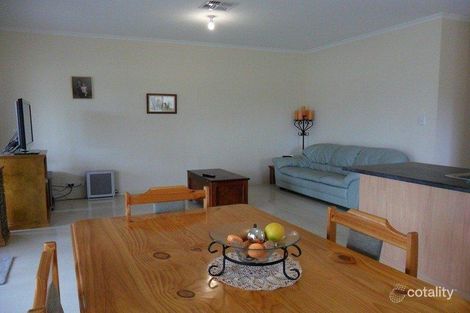 Property photo of 2 Shropshire Avenue Hillcrest SA 5086