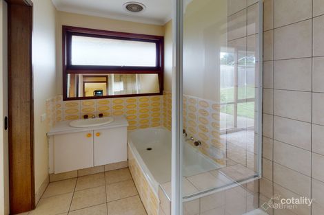 Property photo of 6 Phillip Court Cranbourne North VIC 3977