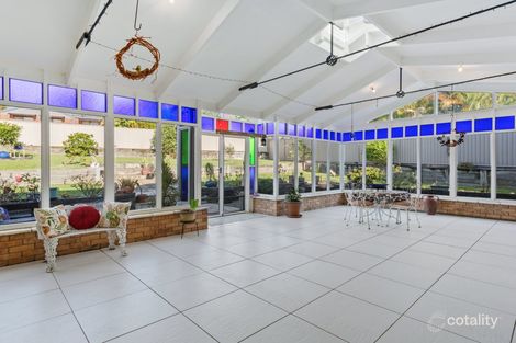 Property photo of 4 Kiena Place Helensvale QLD 4212