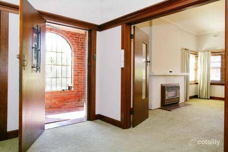 Property photo of 40 Howie Street Glen Iris VIC 3146