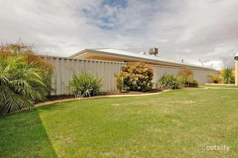 Property photo of 8 Simla Place Caversham WA 6055