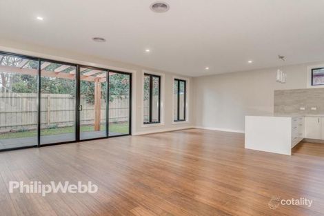 Property photo of 2/65 Arthur Street Burwood VIC 3125