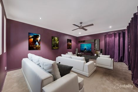 Property photo of 10 Cornell Close Regents Park QLD 4118