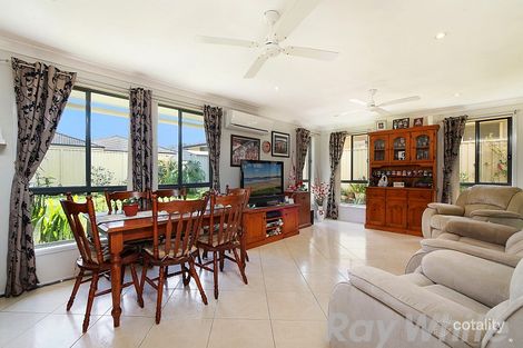Property photo of 26 Ridgewood Drive Woongarrah NSW 2259