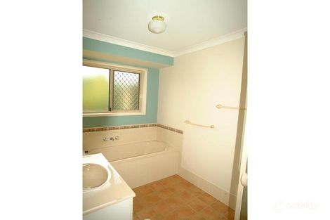 Property photo of 27 Lucy Court Ormiston QLD 4160