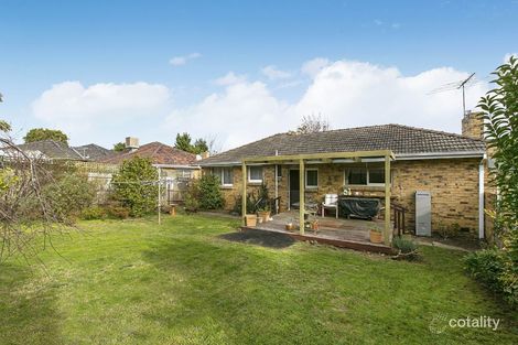 Property photo of 24 Sunhill Road Mount Waverley VIC 3149