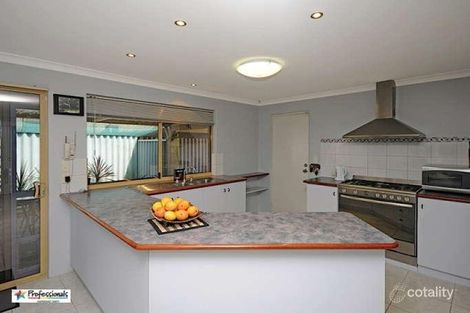 Property photo of 7 Simla Place Caversham WA 6055