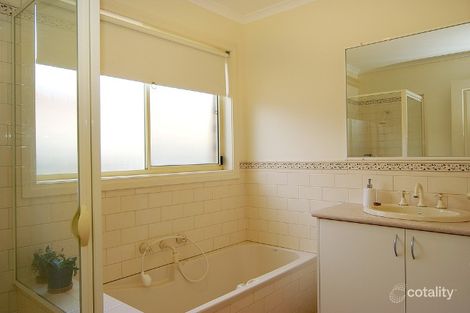 Property photo of 10 Magpie Close Lara VIC 3212