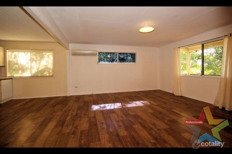 Property photo of 4 Nelson Street Bundamba QLD 4304