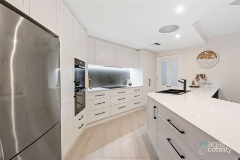 Property photo of 1 Booth Street Happy Valley SA 5159