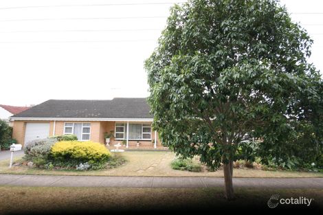 28 Oakleigh Rd, Marion, SA 5043