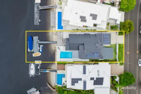 Property photo of 37 Mooloolah Drive Minyama QLD 4575