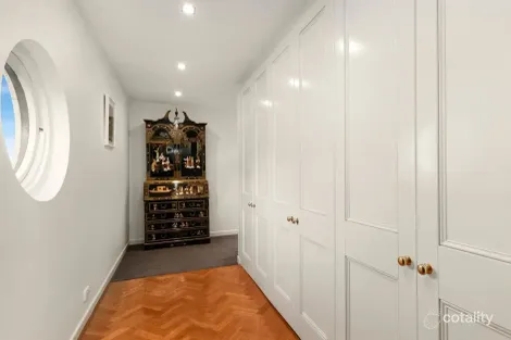 Property photo of 8/24 Grandview Grove Prahran VIC 3181