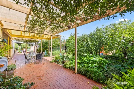 Property photo of 9 Bishops Avenue Alberton SA 5014