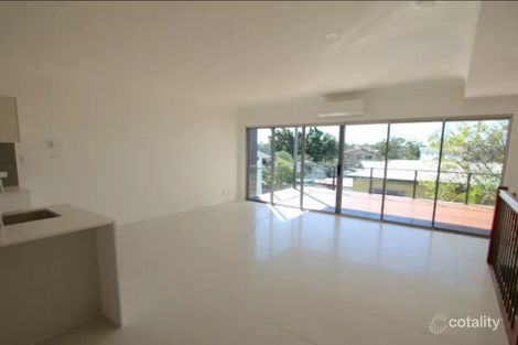 Property photo of 2/371 Fairfield Road Yeronga QLD 4104