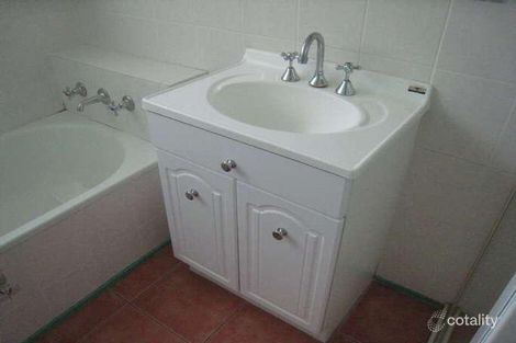 Property photo of 7 Bradford Close Gladstone Park VIC 3043