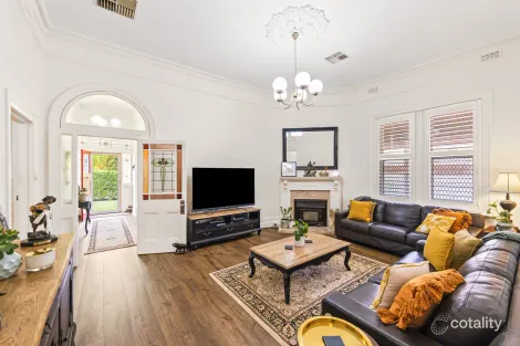 Property photo of 9 Bishops Avenue Alberton SA 5014