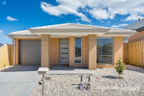 14 Welland Dr, Mickleham, VIC 3064