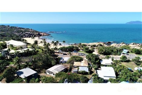 3/8 Pandanus St, Bowen, QLD 4805