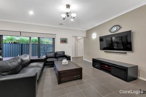 Property photo of 18 Perth Street Craigieburn VIC 3064