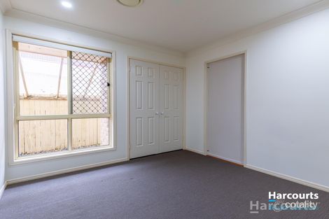 Property photo of 8 Cockatoo Close Calamvale QLD 4116