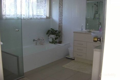 Property photo of 27 Tamarisk Avenue Murwillumbah NSW 2484