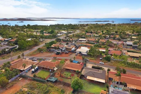 6 Meda Cres, Dampier, WA 6713