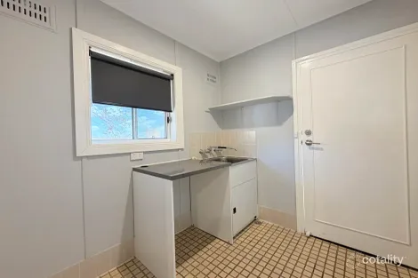Property photo of 12 Park Street Parkes NSW 2870