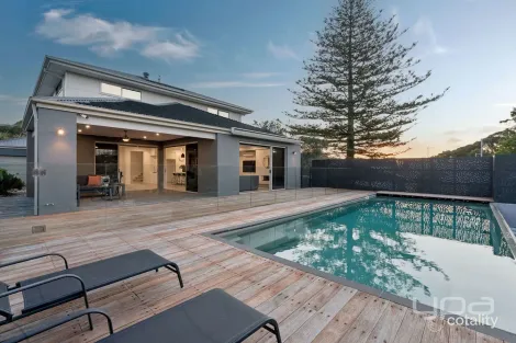 Property photo of 38 Johnson Avenue Rye VIC 3941